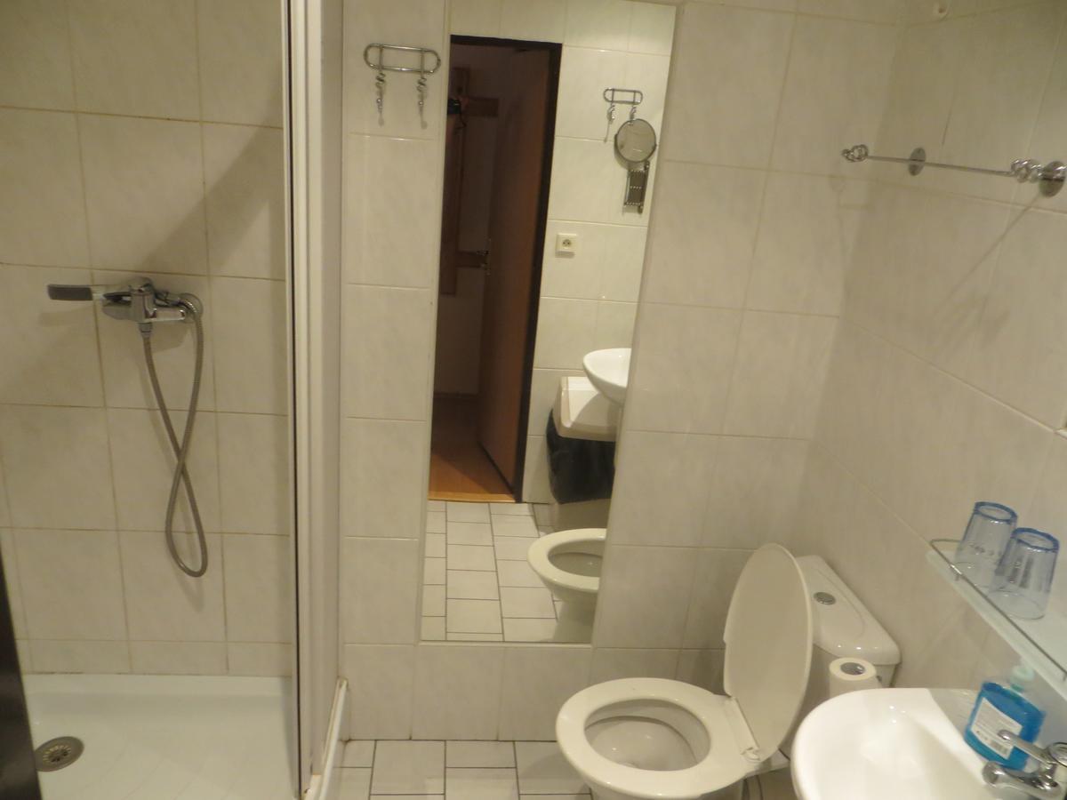 Hotel U Pastorku Racice  Esterno foto