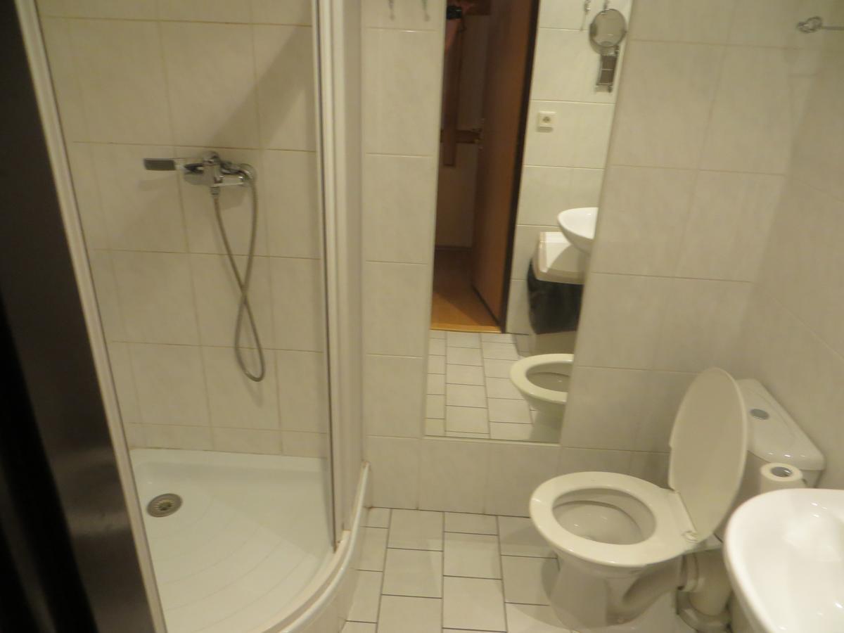 Hotel U Pastorku Racice  Esterno foto